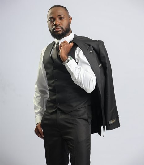 Elegant Business Suit at Fatou Wear A